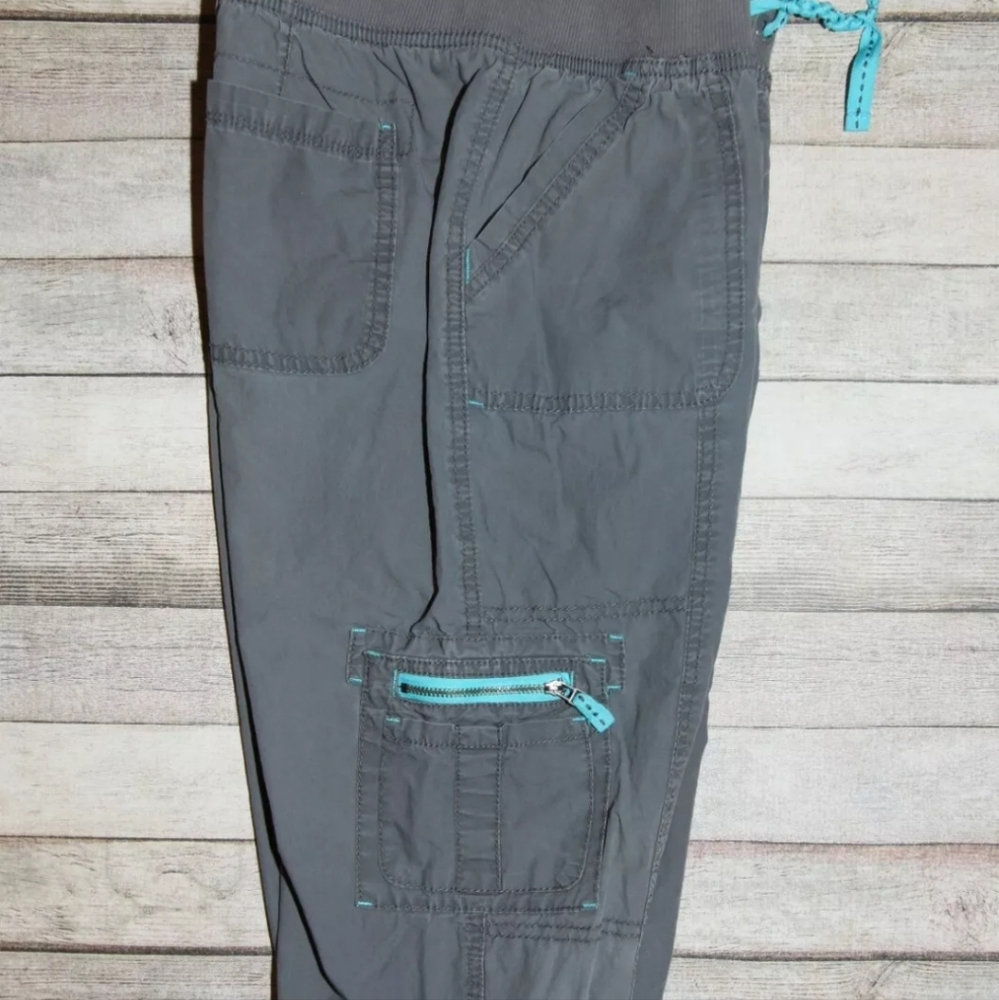 Justice Capri, size girls 14, Grey & Aqua